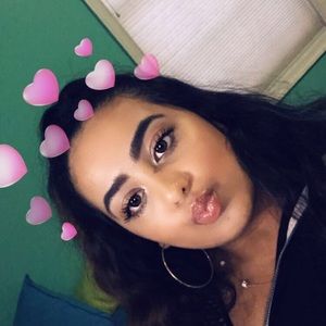 Meet your Posher, Fiza